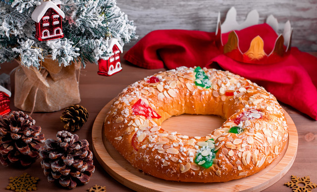 Rosca de Reyes: Χριστουγεννιάτικο μεξικάνικο γλυκό