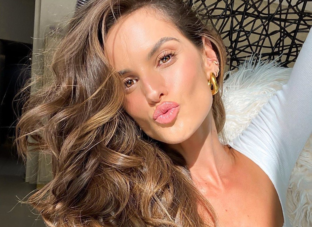 How to: Πως θα αποκτήσεις το απόλυτο sunkissed look με –μόλις- τέσσερα προϊόντα (+extra tip!)