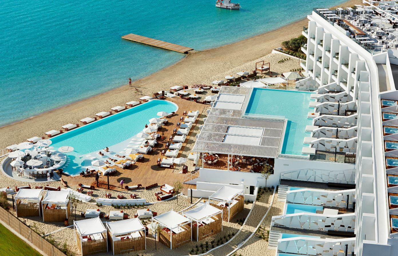 Nikki Beach Resort & Spa: Σε 2,5 ώρες καλοκαίρι!