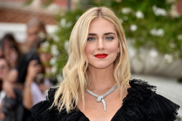 Chiara Ferragni: Η εντυπωσιακή χριστουγεννιάτικη διακόσμηση στο σπίτι της στο Μιλάνο