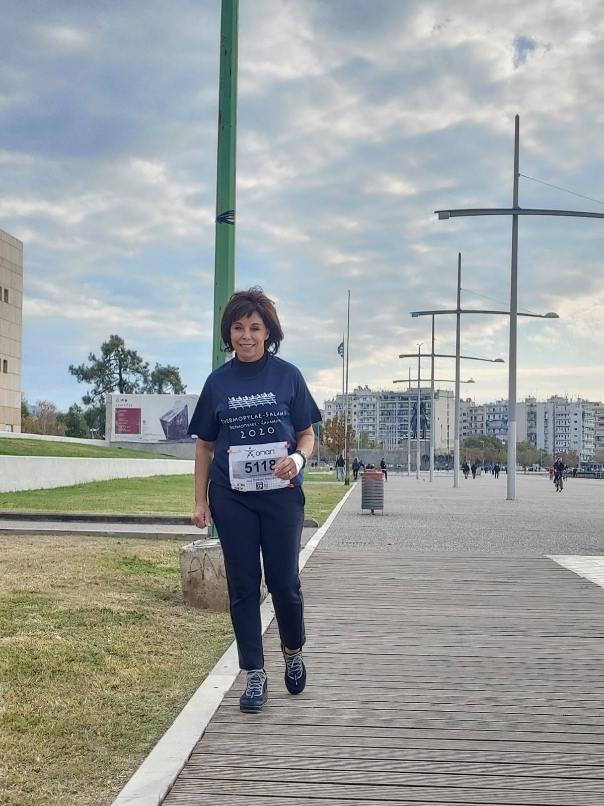 Μαριάννα Β. Βαρδινογιάννη μαραθώνιος Μάχη των Θερμοπυλών