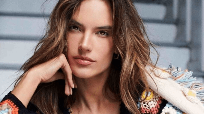 Alessandra Ambrosio: Φωτογραφίζεται με την 12χρονη κόρη της