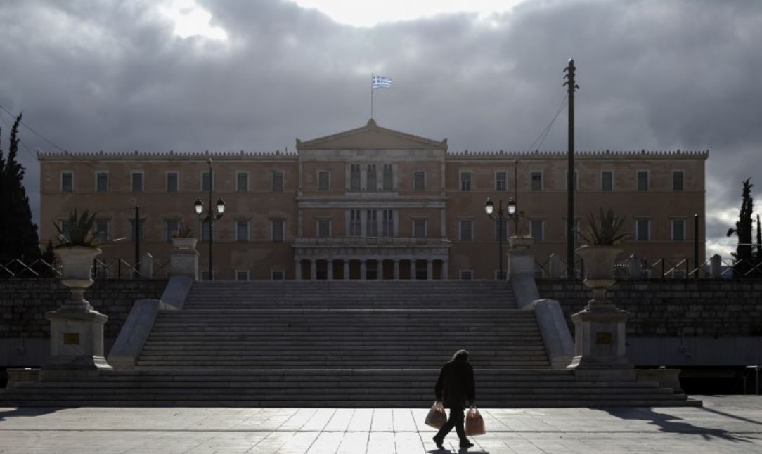 Είναι οριστικό: Από του χρόνου ανοίγουν τα σχολεία και οι χώροι διασκέδασης