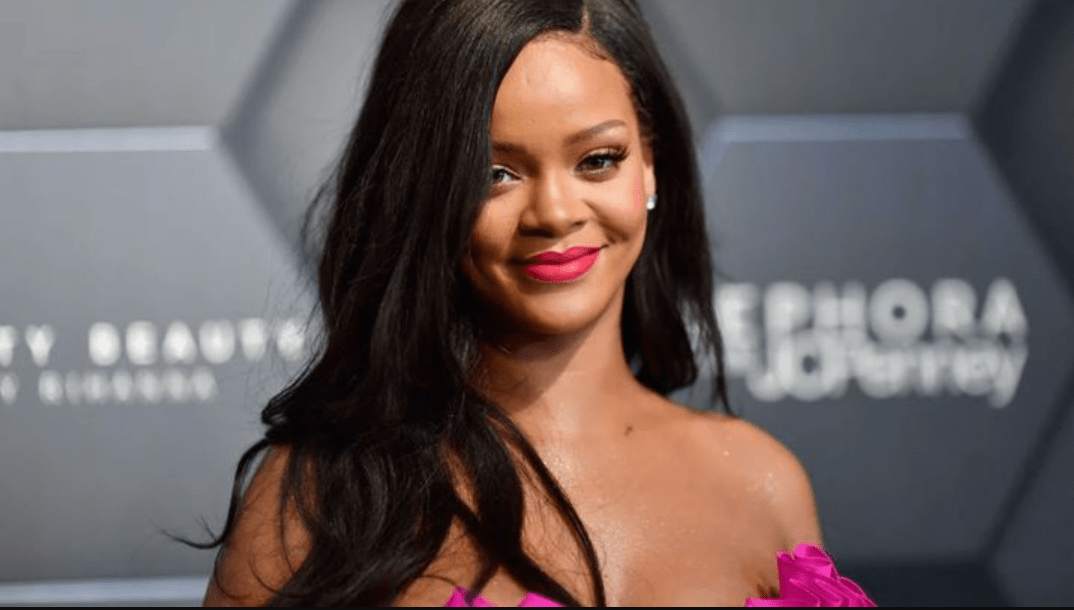 Rihanna: Ετοιμάζει το δικό της cookbook που θα μας ταξιδέψει στην Καραϊβική