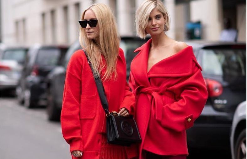 To total red look απευθύνεται αποκλειστικά σε δυναμικές γυναίκες!