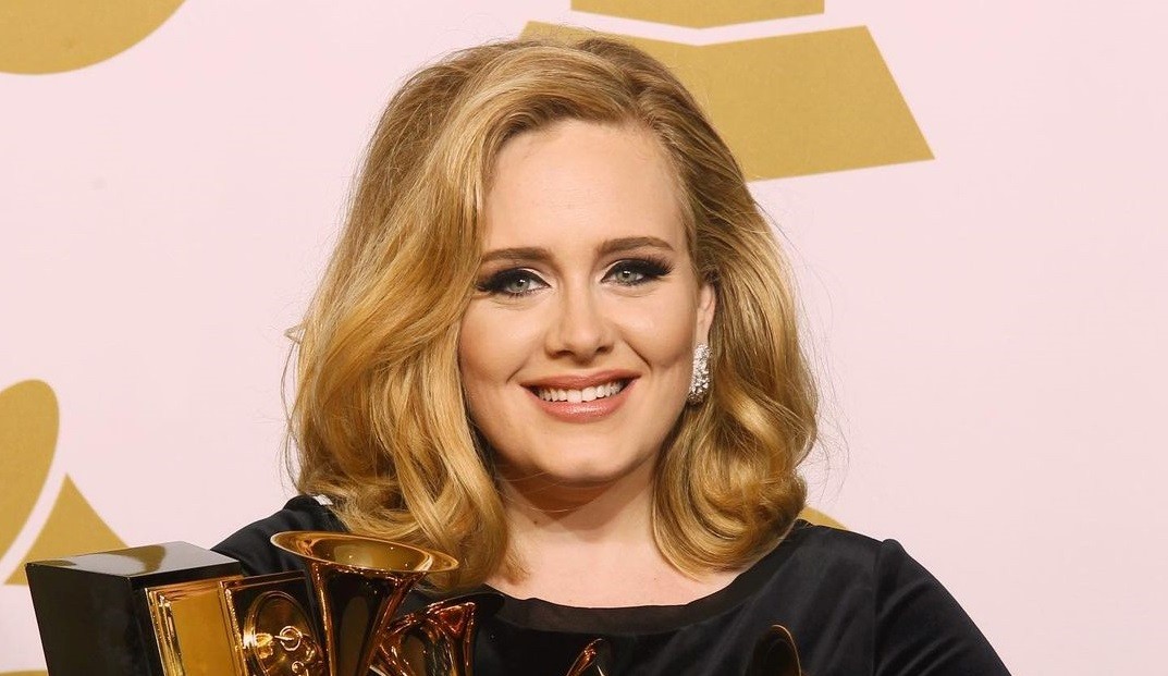 Adele: Η νέα της ανάρτηση που κίνησε την περιέργεια των θαυμαστών της