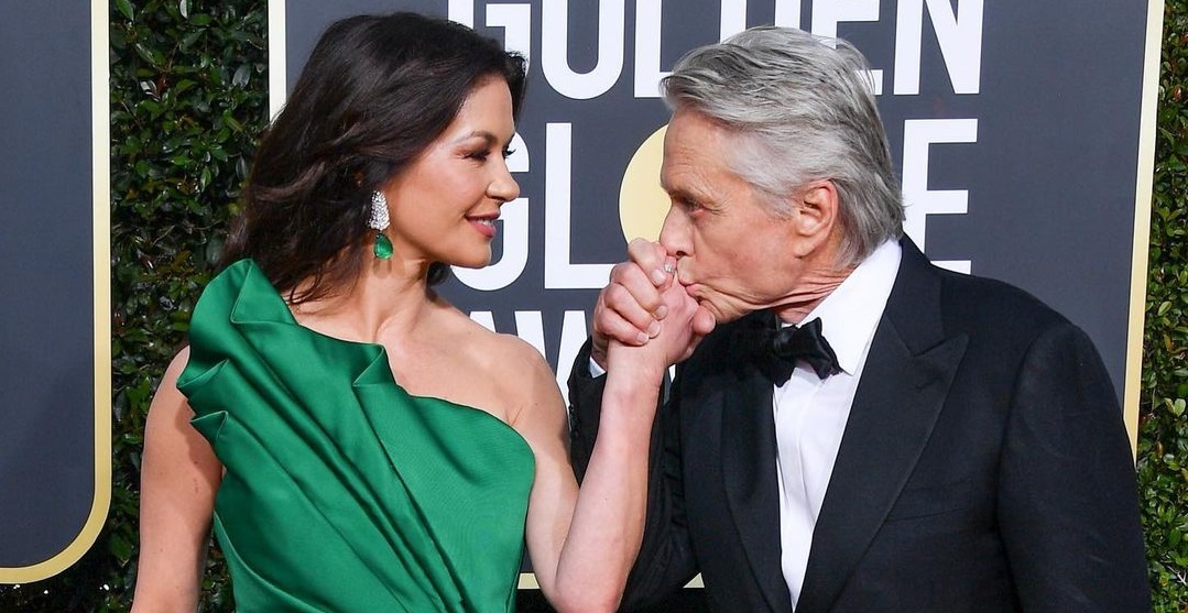 Catherine Zeta-Jones και Michael Douglas: Συνάντησαν για πρώτη φορά τον εγγονό τους