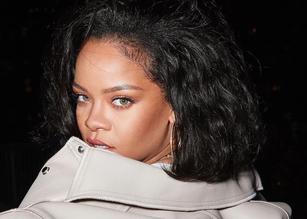 Rihanna: O make up artist της αποκαλύπτει δύο τέλεια tips για το κονσίλερ!