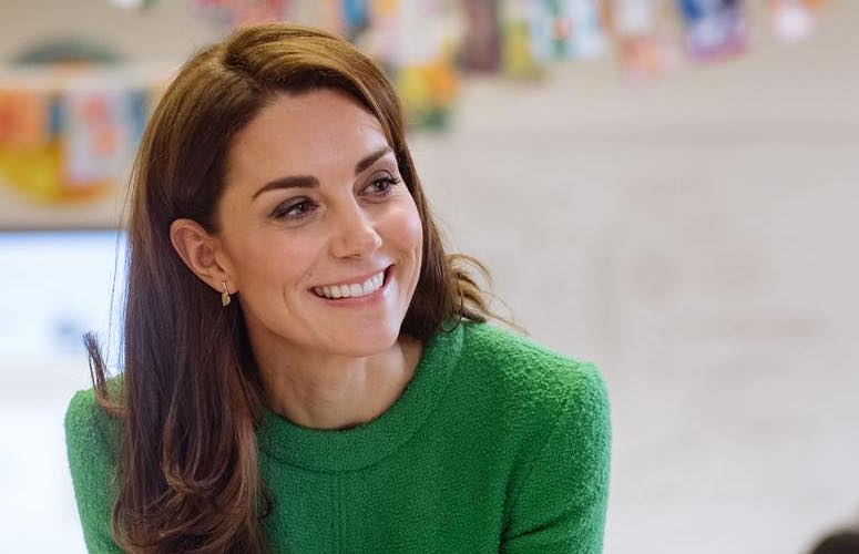 Catherine Middleton: Αποχωρίστηκε (για λίγο) το χαρακτηριστικό της hair look