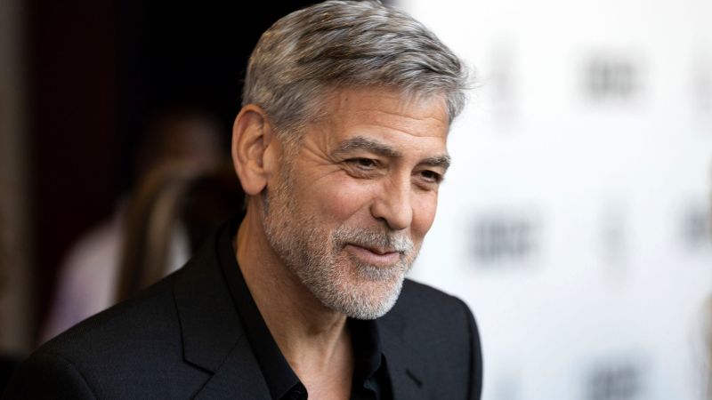 George Clooney: Μιλά για την επιστροφής των Γλυπτών του Παρθενώνα στην Ελλάδα (κι εμείς θυμόμαστε την επίσκεψη της Amal στην Αθήνα για τον ίδιο λόγο)