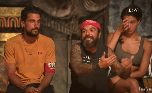 Survivor: Τριαντάφυλλος εναντίον Κορόμι: «Με βγάζεις κλέφτη; Βγες στον τάκο ρε νταή»