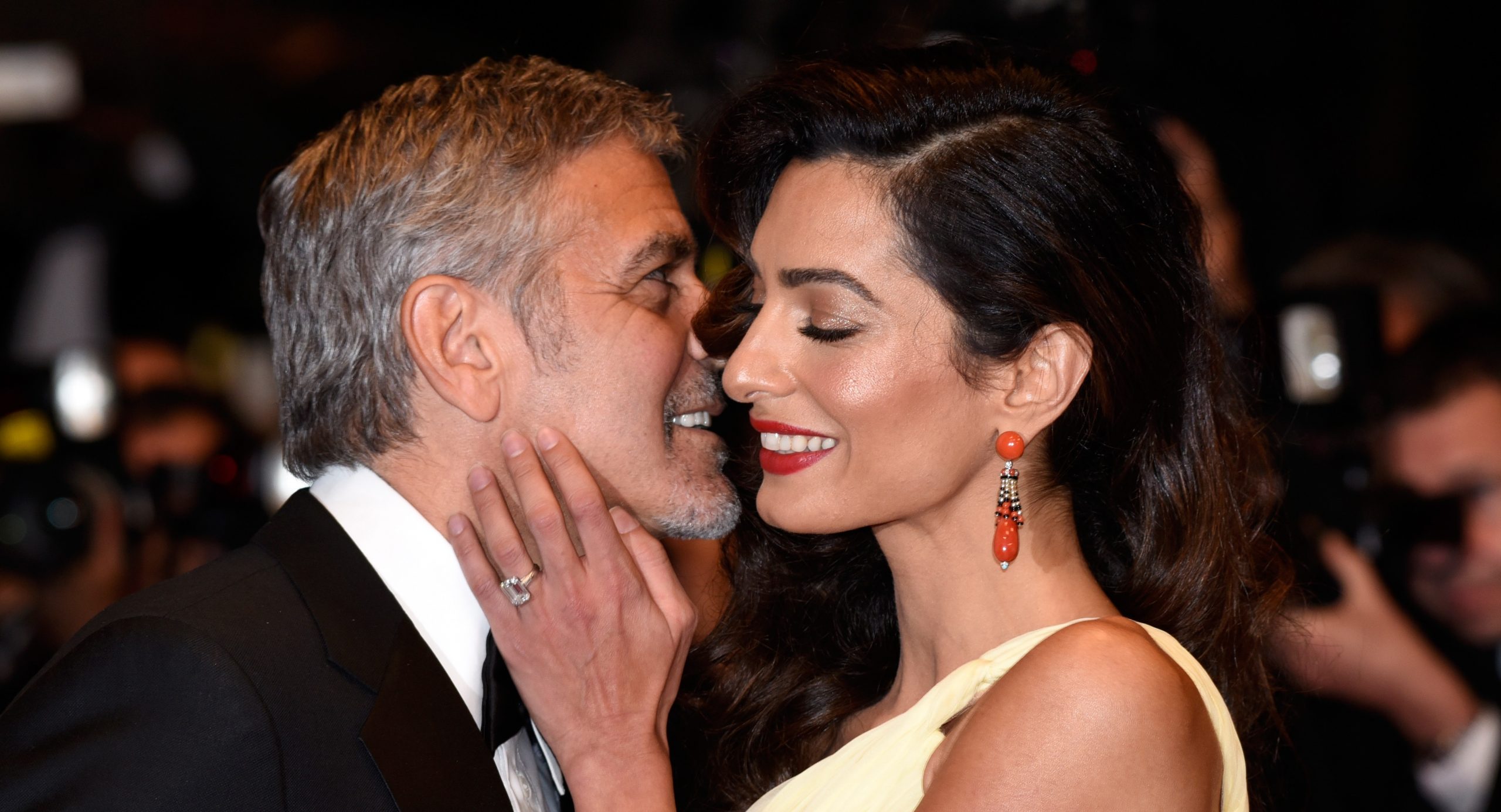 George Clooney-Amal: Γιόρτασαν τα γενέθλια των διδύμων στο εξοχικό τους στη λίμνη Como