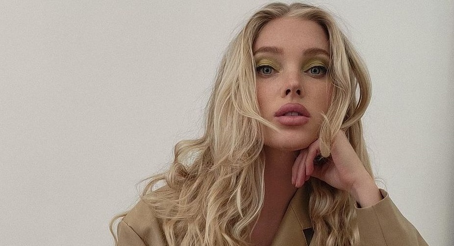 Κάν΄το όπως η Elsa Hosk: 2 φανταστικά χτενίσματα για day to night εμφανίσεις