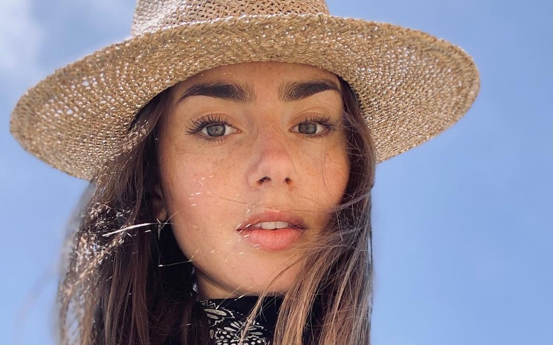 Lily Collins: Παντρεύτηκε η πρωταγωνίστρια του 