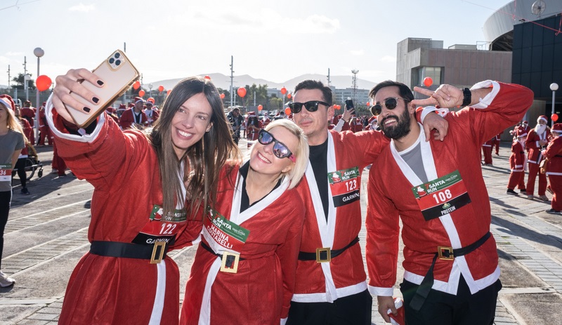 To 7o Santa Run έφερε τα Χριστούγεννα στο Ο.Α.Κ.Α «Σπύρος Λούης»