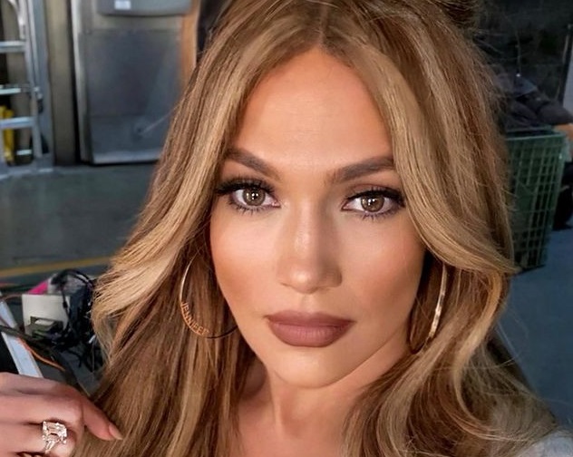 Jennifer Lopez: Έτσι θ' αποκτήσεις τους γλουτούς της