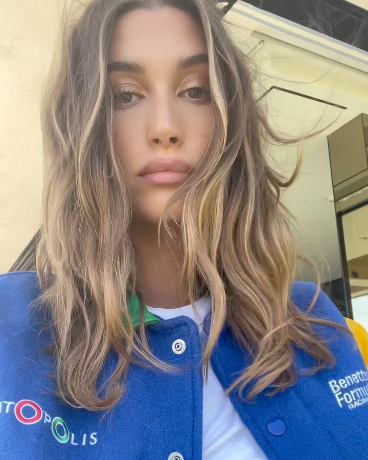 Hailey Bieber