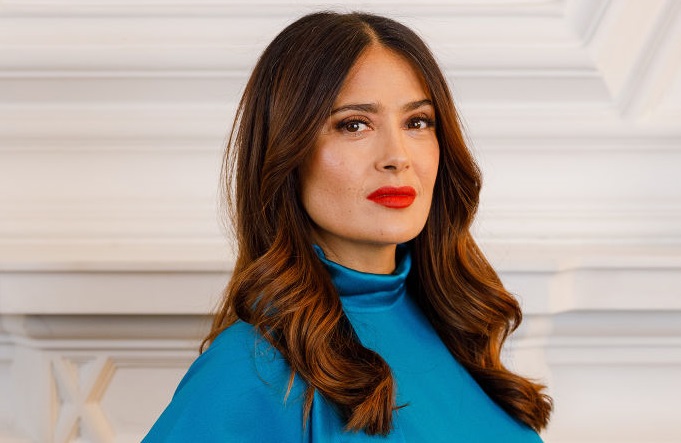 Salma Hayek: Στο front row του οίκου Balenciaga με τις κόρες της