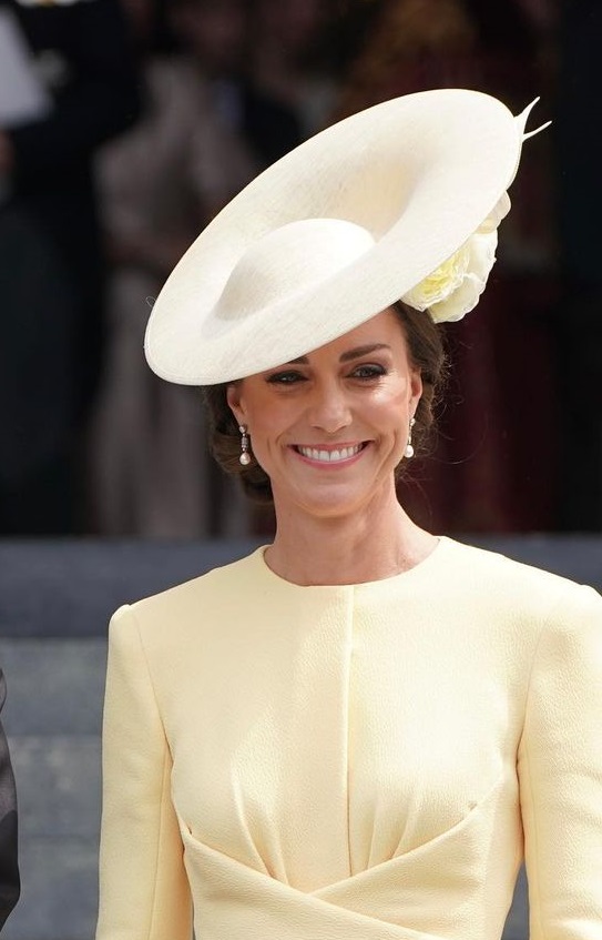 Kate Middleton: Το υπέροχο outfit που επέλεξε στην νέα της εμφάνιση