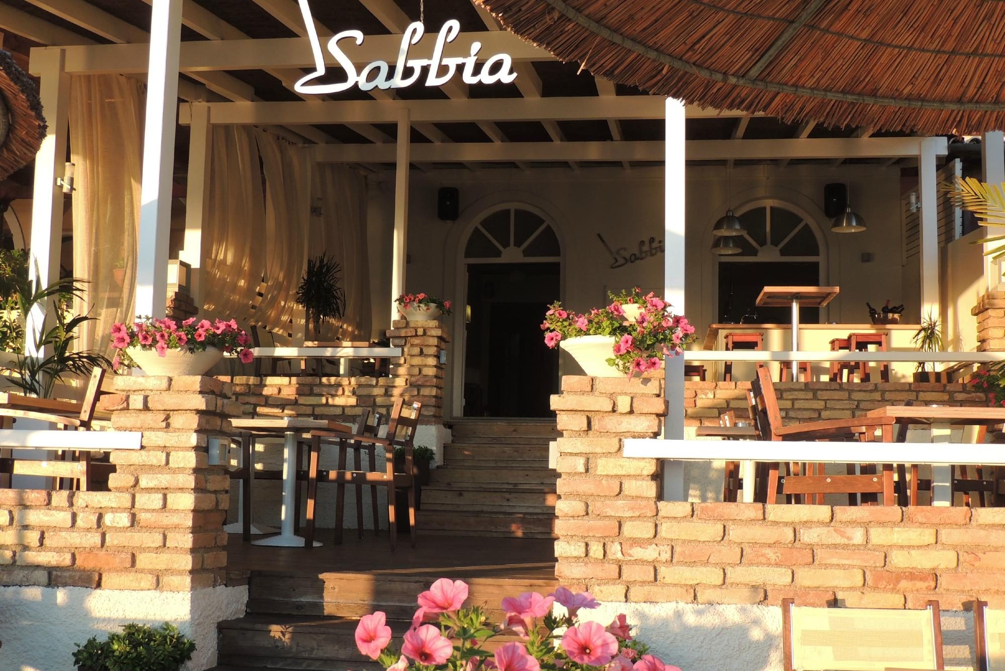 Sabbia all Day Restaurant & Beach Bar χαλάρωση από το πρωί έως το βράδυ