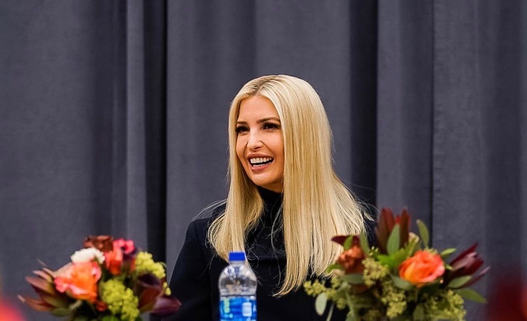 Η Ivanka Trump φόρεσε ίσως ένα από τα πιο ωραία φορέματα που έχουμε δει