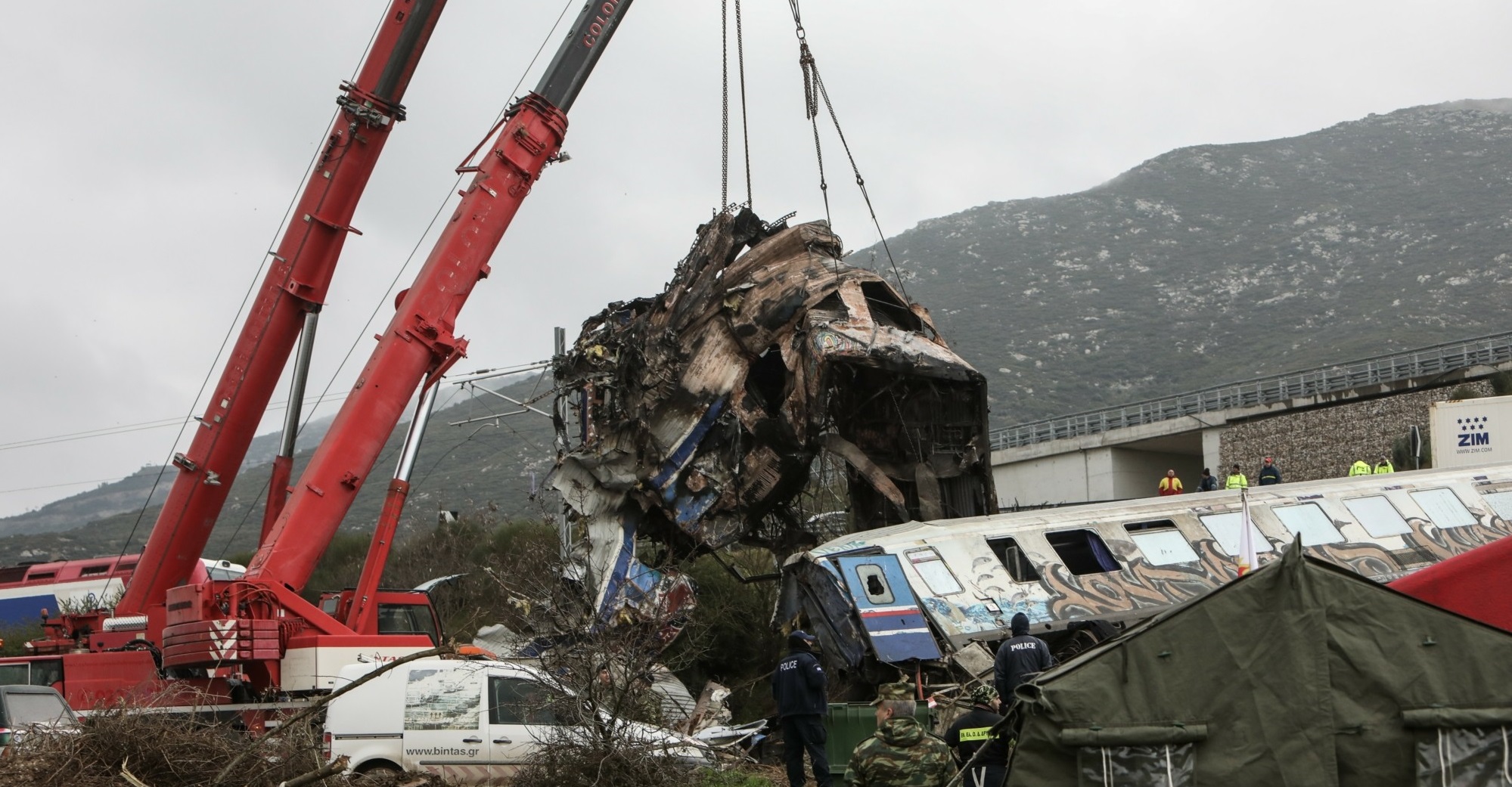 Τέμπη: Νέα σοκαριστική μαρτυρία επιβάτη - Πόσοι είναι μέχρι τώρα οι νεκροί