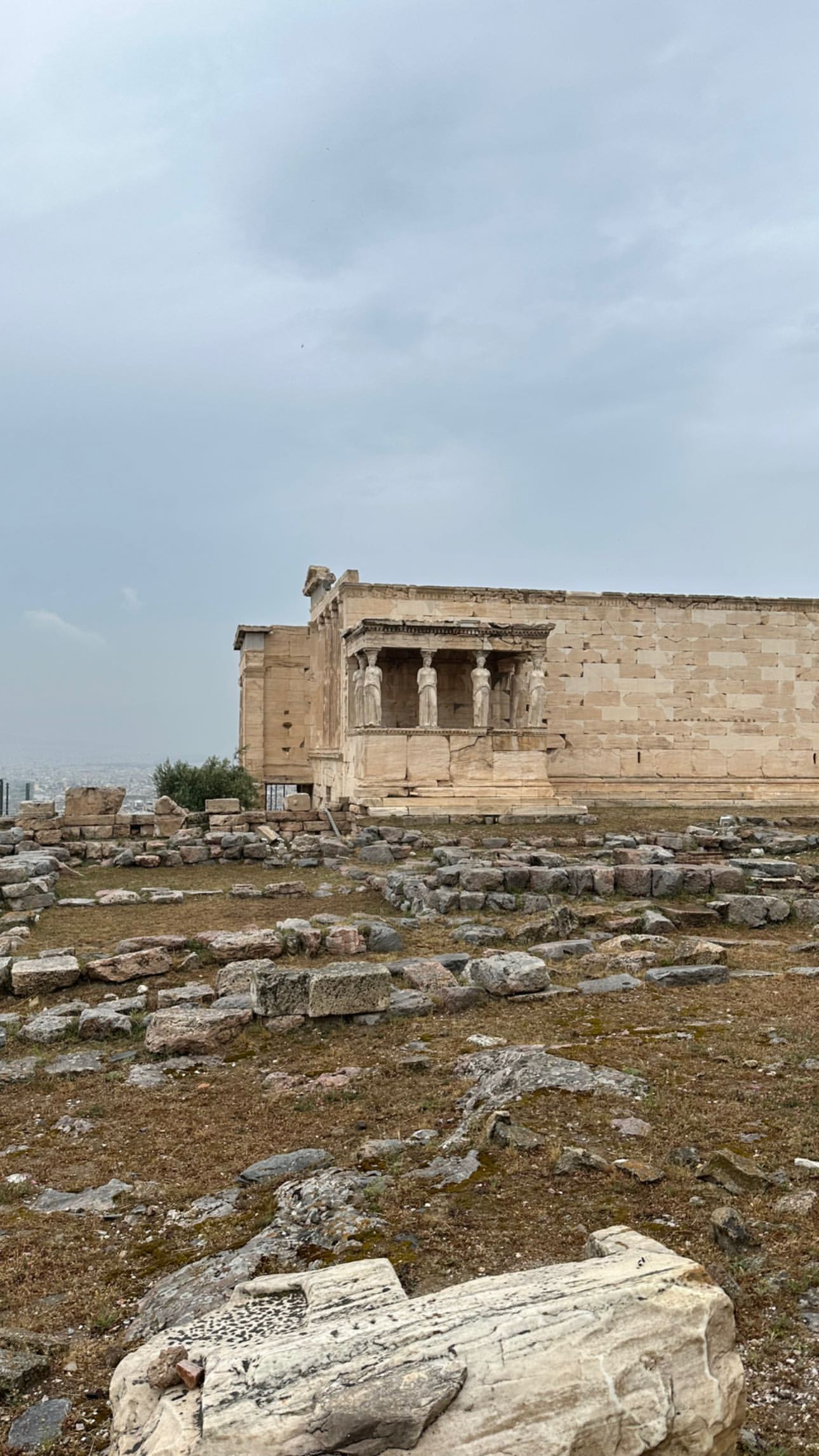 Τζένη Μπαλατσινού