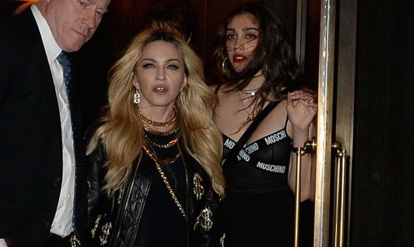 Madonna: Στο σπίτι της ακολουθεί τις οδηγίες του γιατρού της