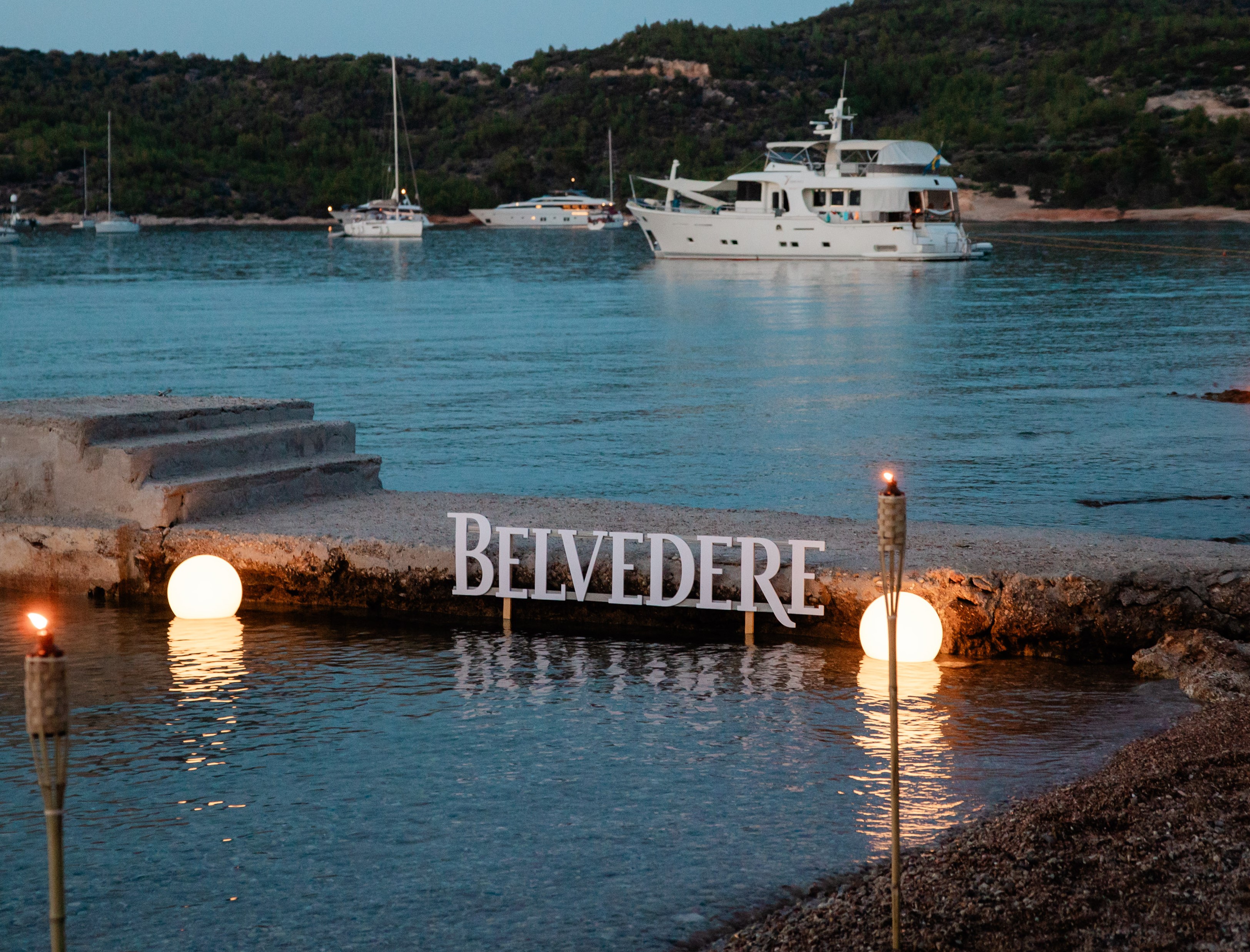 Moët & Chandon & Belvedere Vodka: Χρυσοί Χορηγοί του“Spetses Classic Yacht Regatta 2023” για έκτη συνεχόμενη χρονιά !