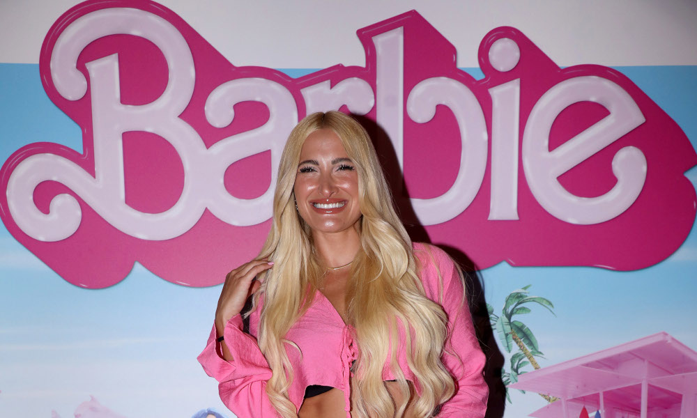 Celebrities με look Barbie για την προβολή της ταινίας - Ποιες εντυπωσίασαν