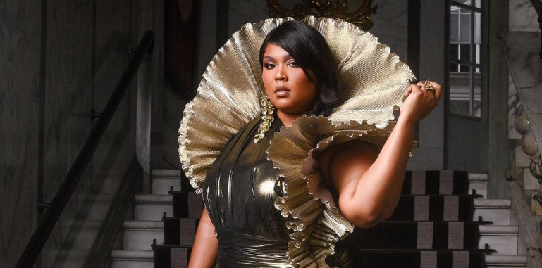 Lizzo: Ποια είναι η ράπερ που κατηγορείται για σεξουαλική επίθεση και όχι μόνο