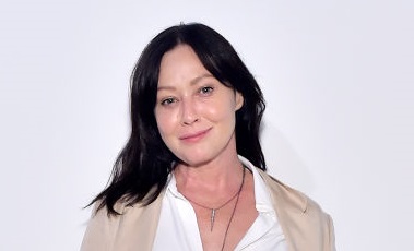 Η Shannen Doherty μοιράζεται selfie εν μέσω της μάχης της με τον καρκίνο