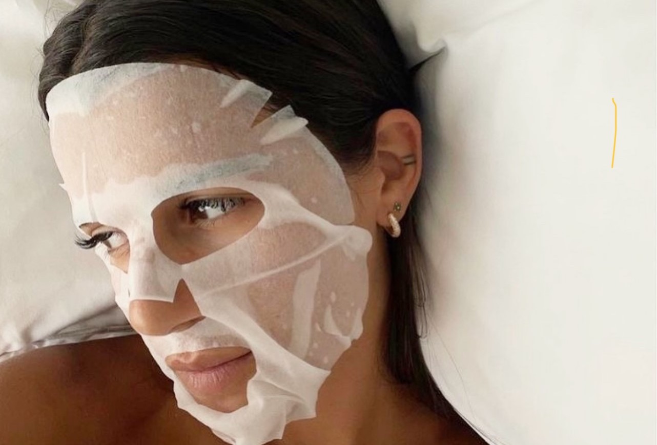 Sheet masks: Η προσθήκη που χρειάζεσαι στη ρουτίνα ομορφιάς σου