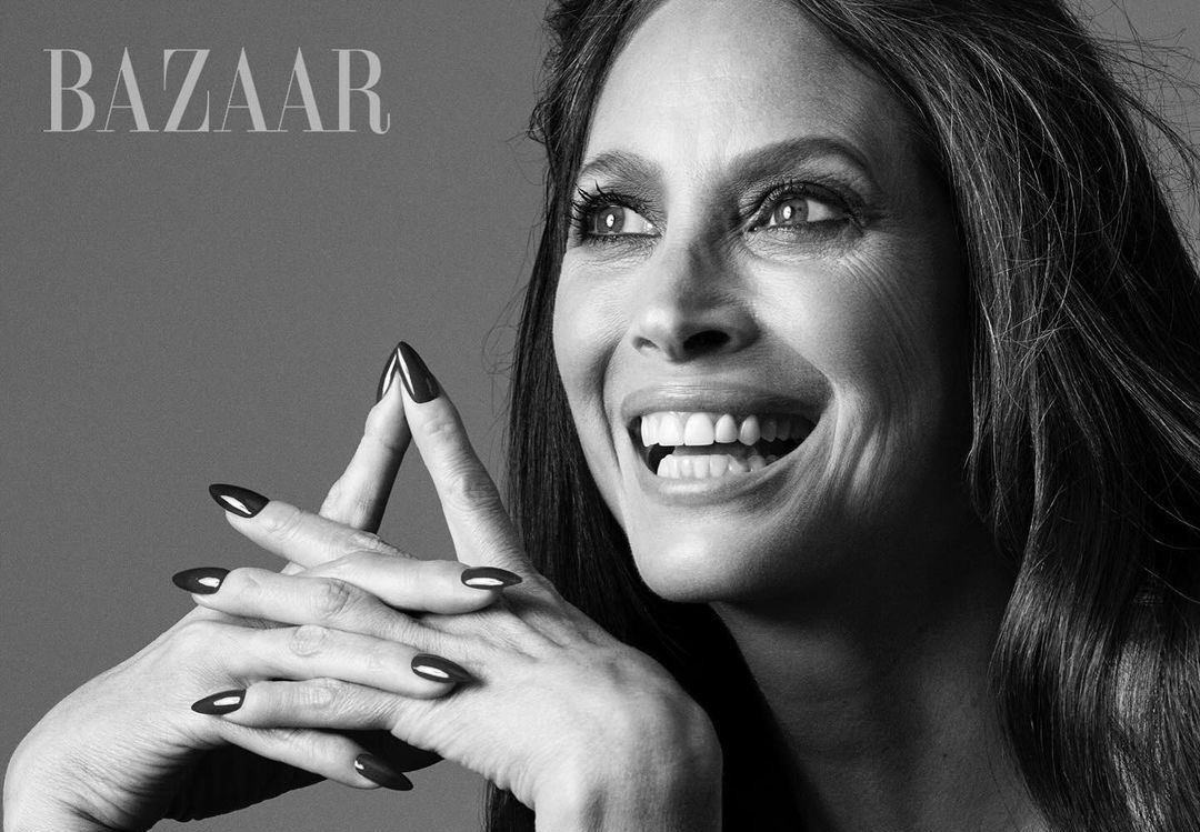 Christy Turlington: Πιο σέξι από ποτέ στα 55 της δηλώνει πως δεν μετανιώνει για τίποτα - Φωτογραφίες