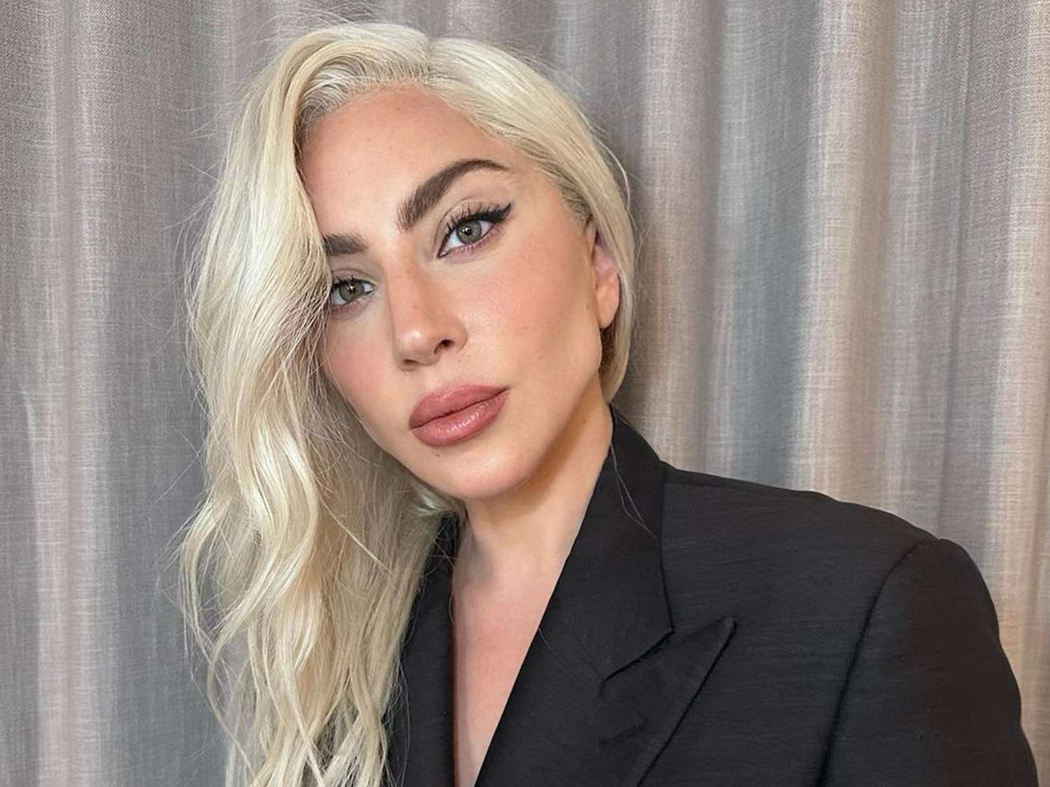 Lady Gaga: Έγκυος στα 38 της – Η εμφάνιση που πυροδότησε τις φήμες