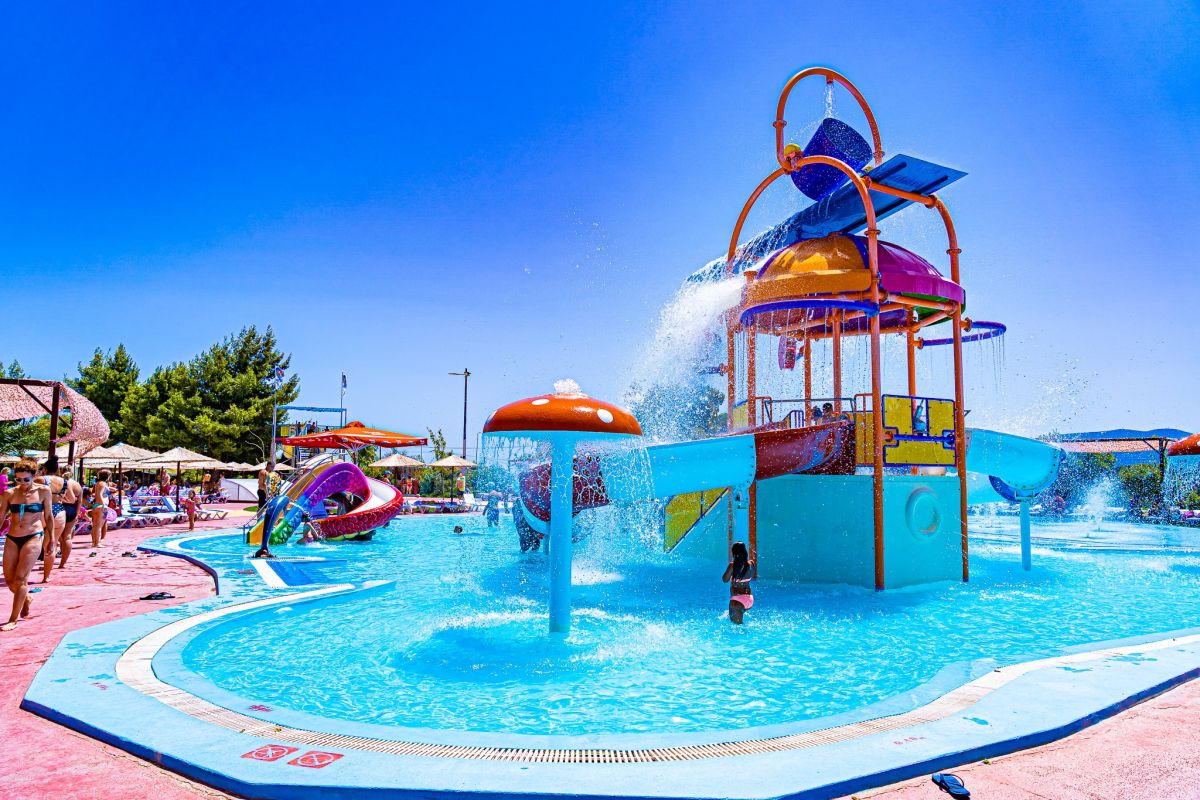 Splash Water Park: Ο απόλυτος καλοκαιρινός προορισμός που θα λατρέψουν μικροί και μεγάλοι