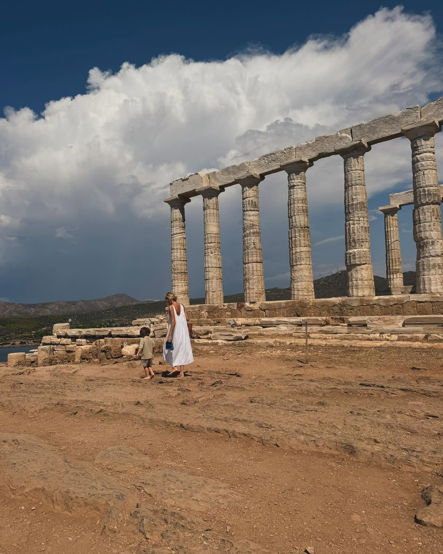 Τζένη Μπαλατσινού