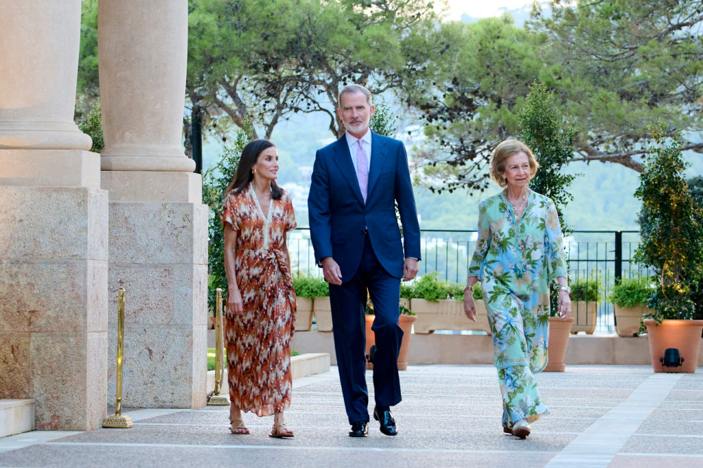 Βασίλισσα Σοφία: Φόρεσε κοσμήματα που είχε δανείσει στη νύφη της βασίλισσα Λετίθια 