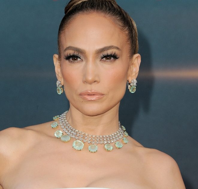 Jennifer Lopez: Έτσι σκοπεύει να περάσει τα πρώτα της Χριστούγεννα μετά τον χωρισμό από τον Ben Affleck