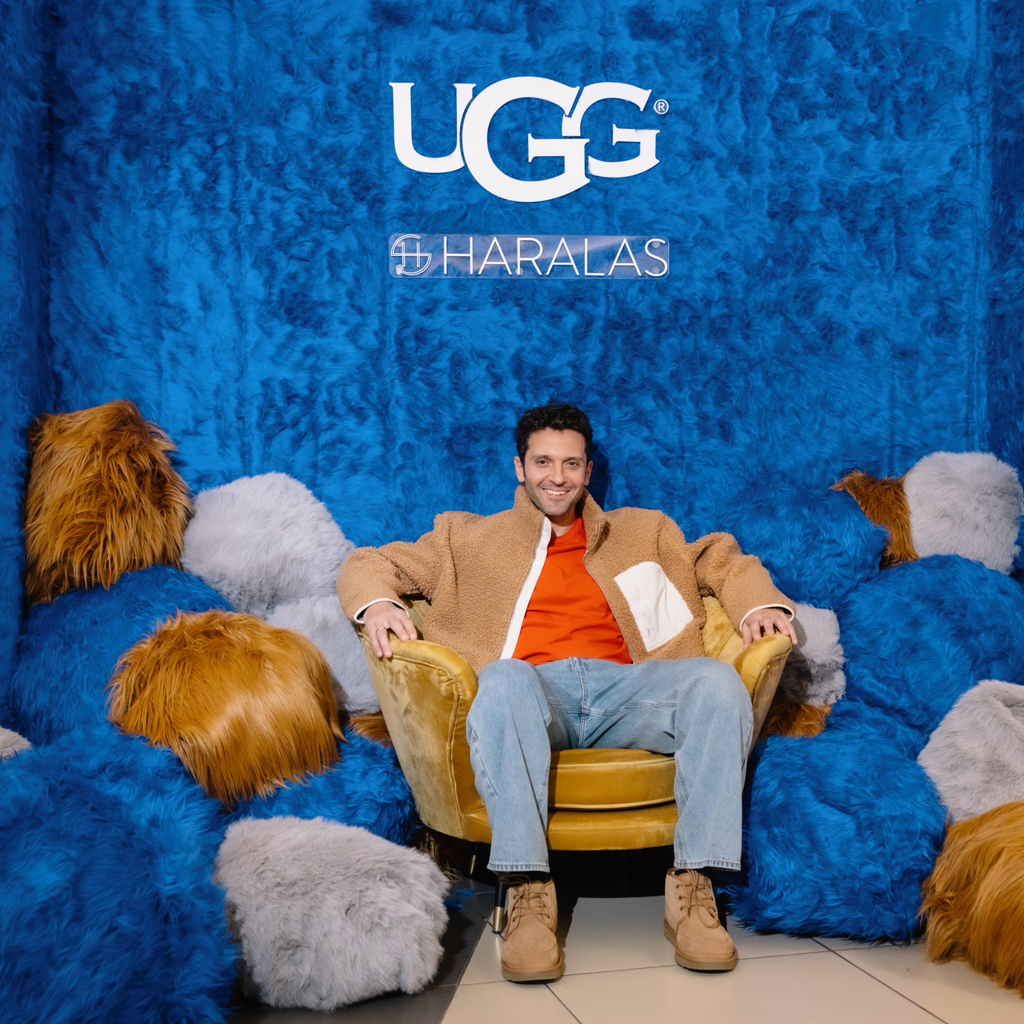 UGG