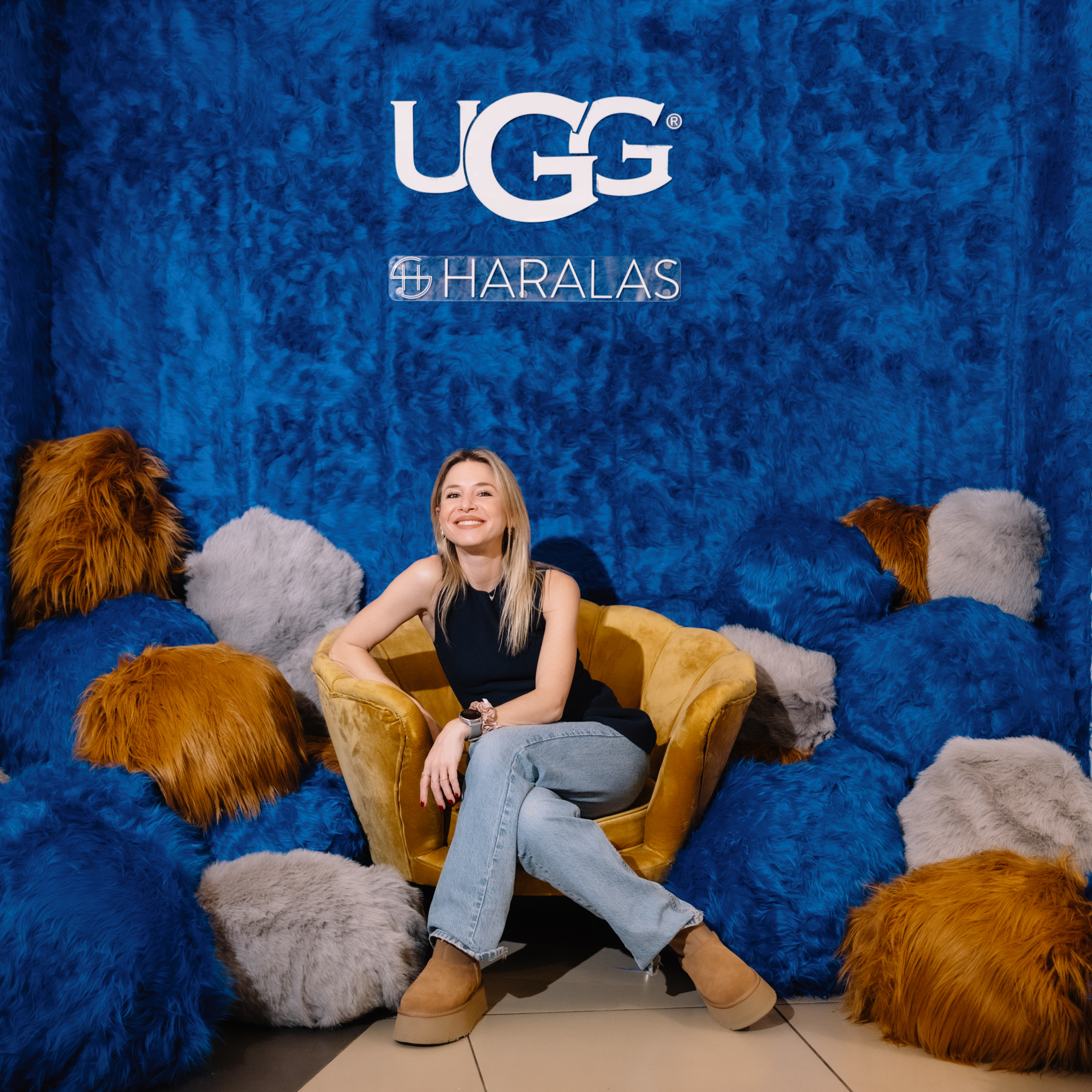 UGG