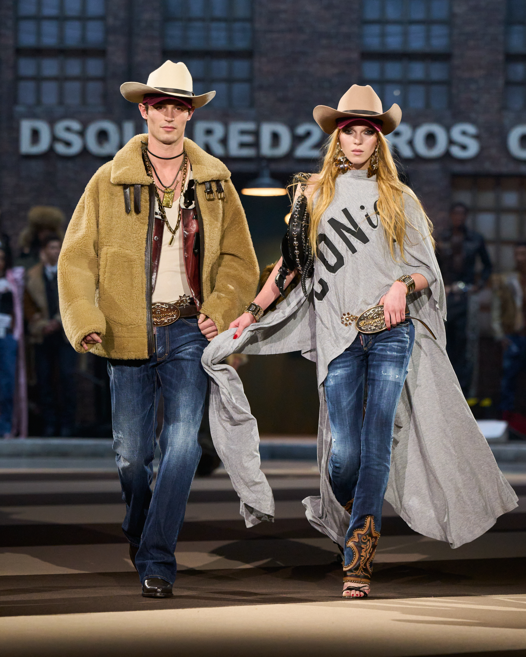 Dsquared2